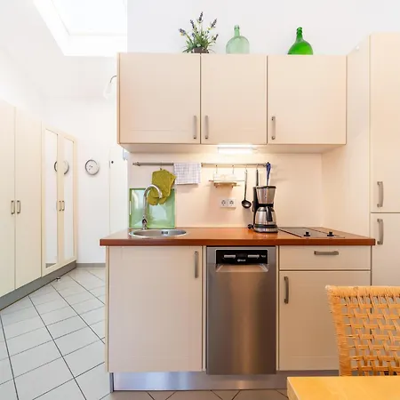 Elegant Eingerichtete 公寓 *