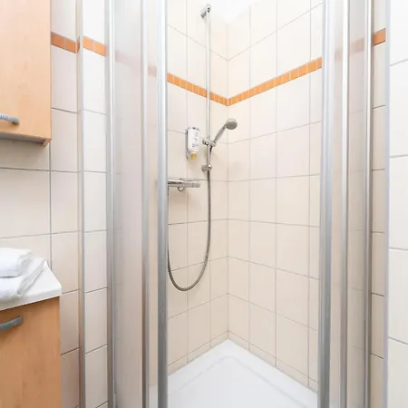 Elegant Eingerichtete *